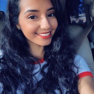 Meet your Posher, Bianca